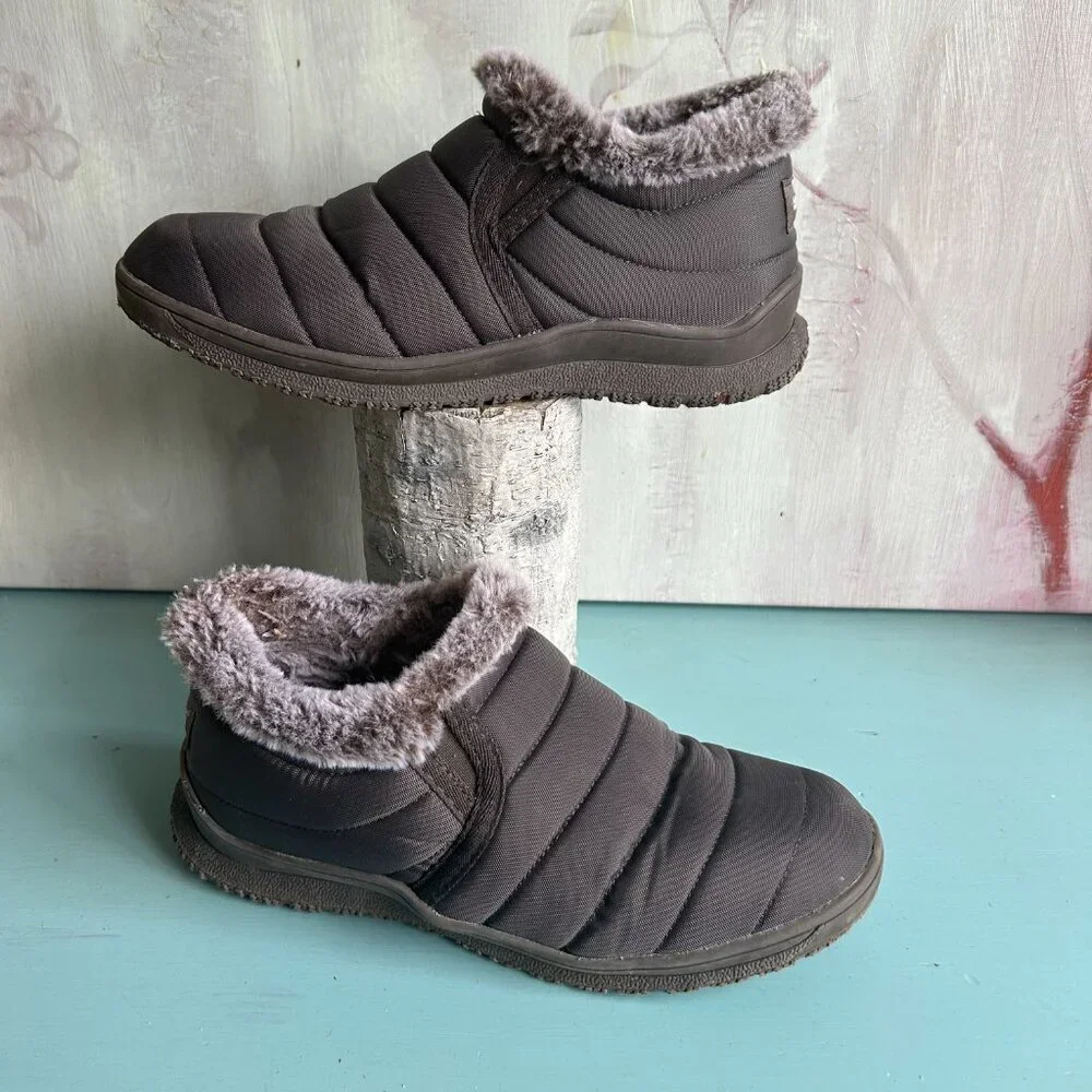 Minnetonka Timpson Tulsa Slip-On Snowshoes Low Tops Women's Size 9 Fur Lined
